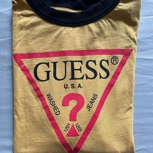Mens guess graphic t shirt